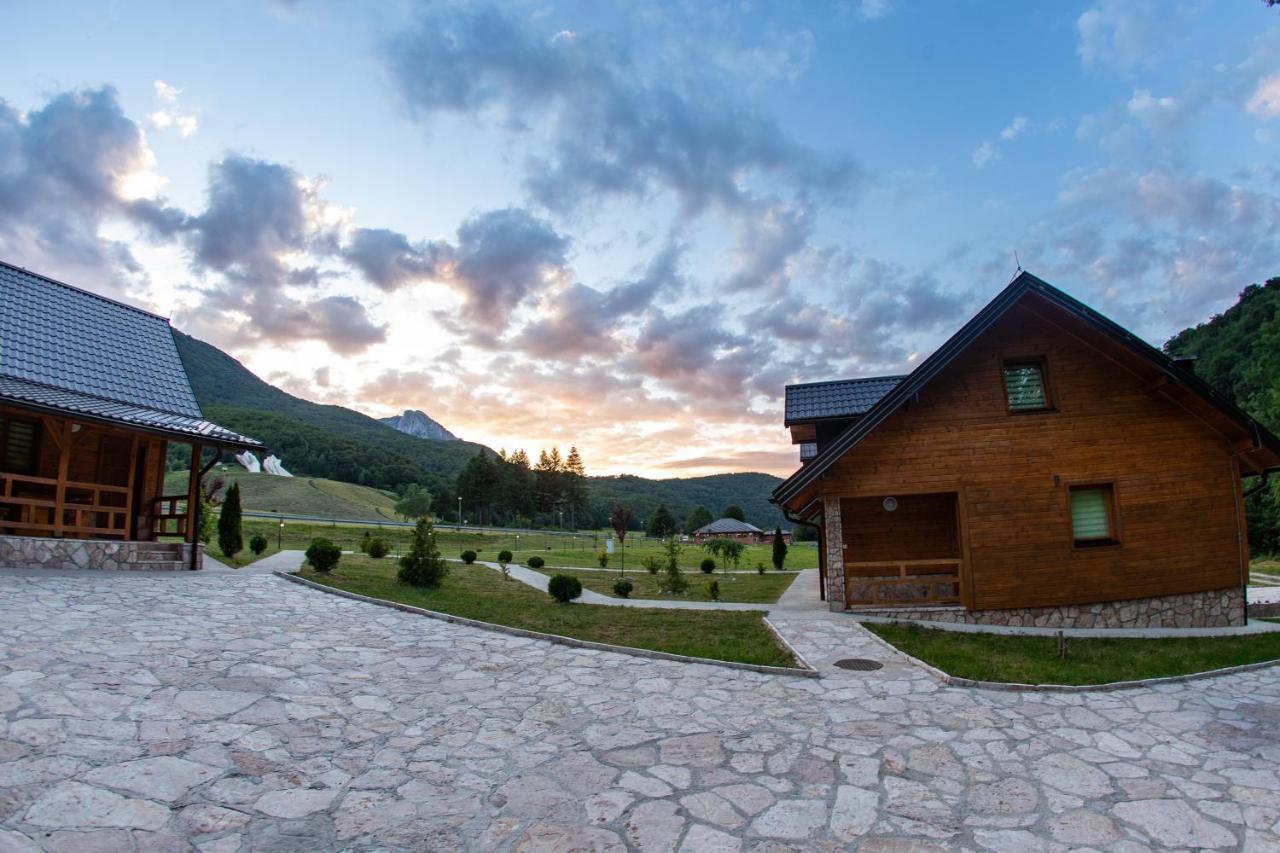 Vila "Maglic" Tjentiste Exteriér fotografie