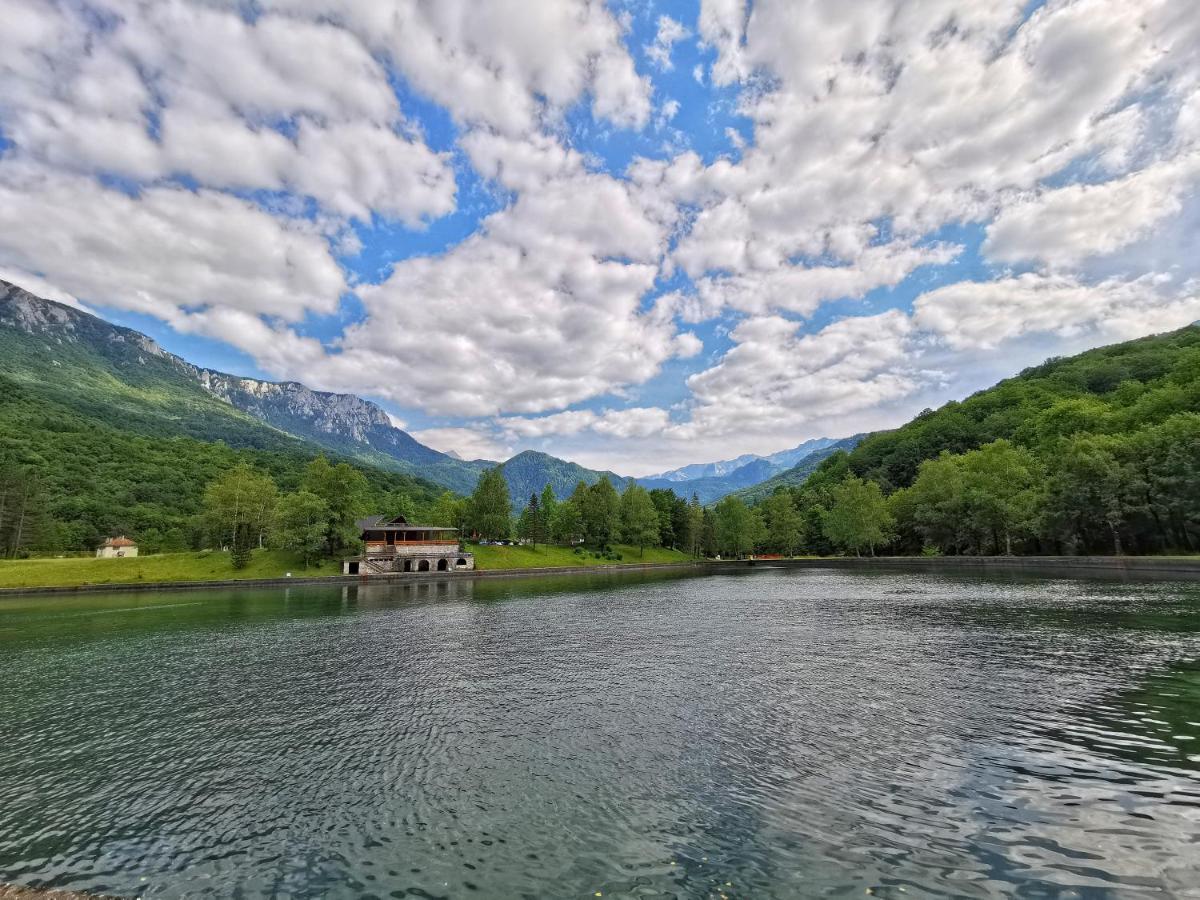 Vila "Maglic" Tjentiste Exteriér fotografie
